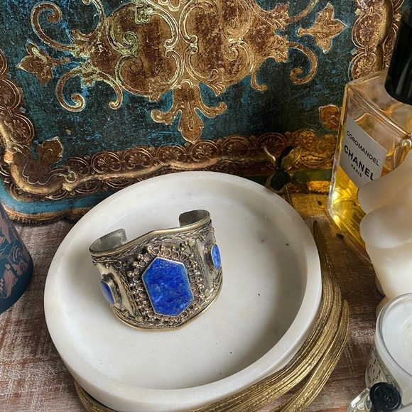 Lapis lazuli Afghan style middle eastern cuff bracelet - Picture 2 of 11